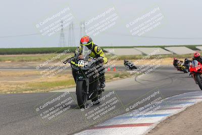 media/Jul-23-2023-TrackDaz (Sun) [[5bdcf0335d]]/Group A/Wheelie Bump (2pm)/